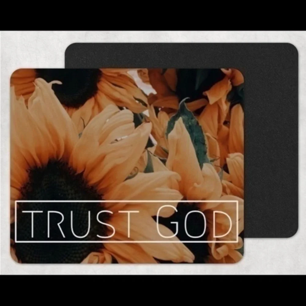 Sunflower Trust God Mouse Pad